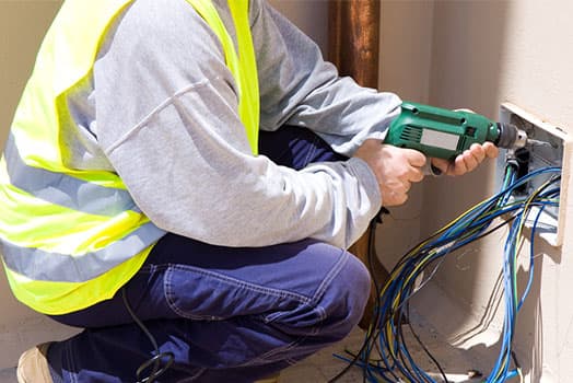 4 tips to prevent electrical hazards on the jobsite